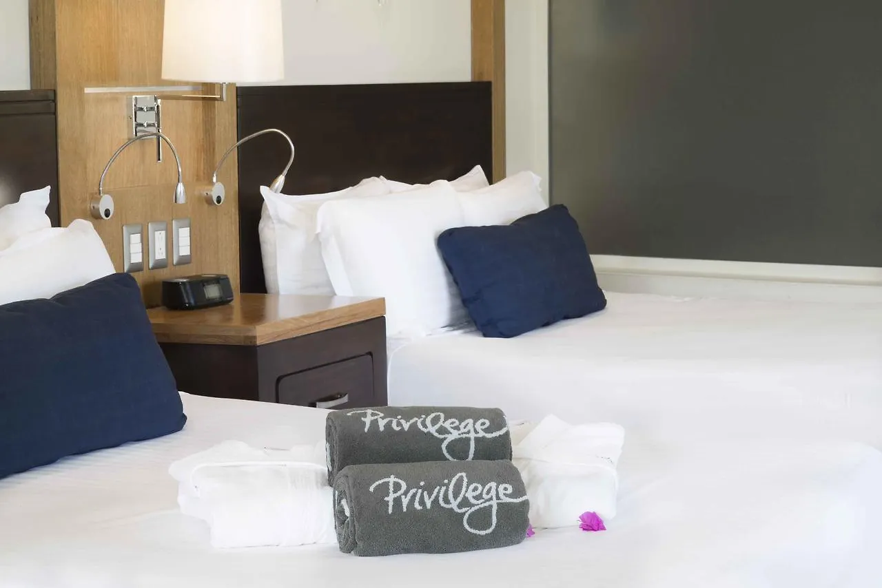 Ocean Blue & Sand Beach Resort Punta Cana