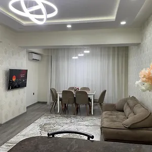 https://baku-park-azure-apartment.aboutbakuhotels.com