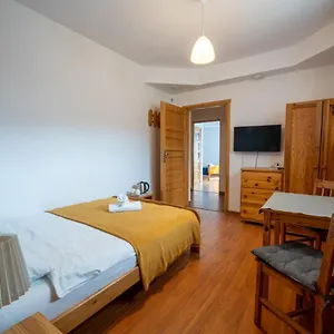 maya-pokoje-i-apartamenty.karpacz-hotel.com/